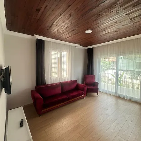 Izmir Apart 3 Apartment *