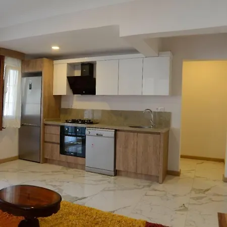 Apartment Izmir Apart 3 *