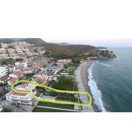 Izmir Apart 3 Apartment *